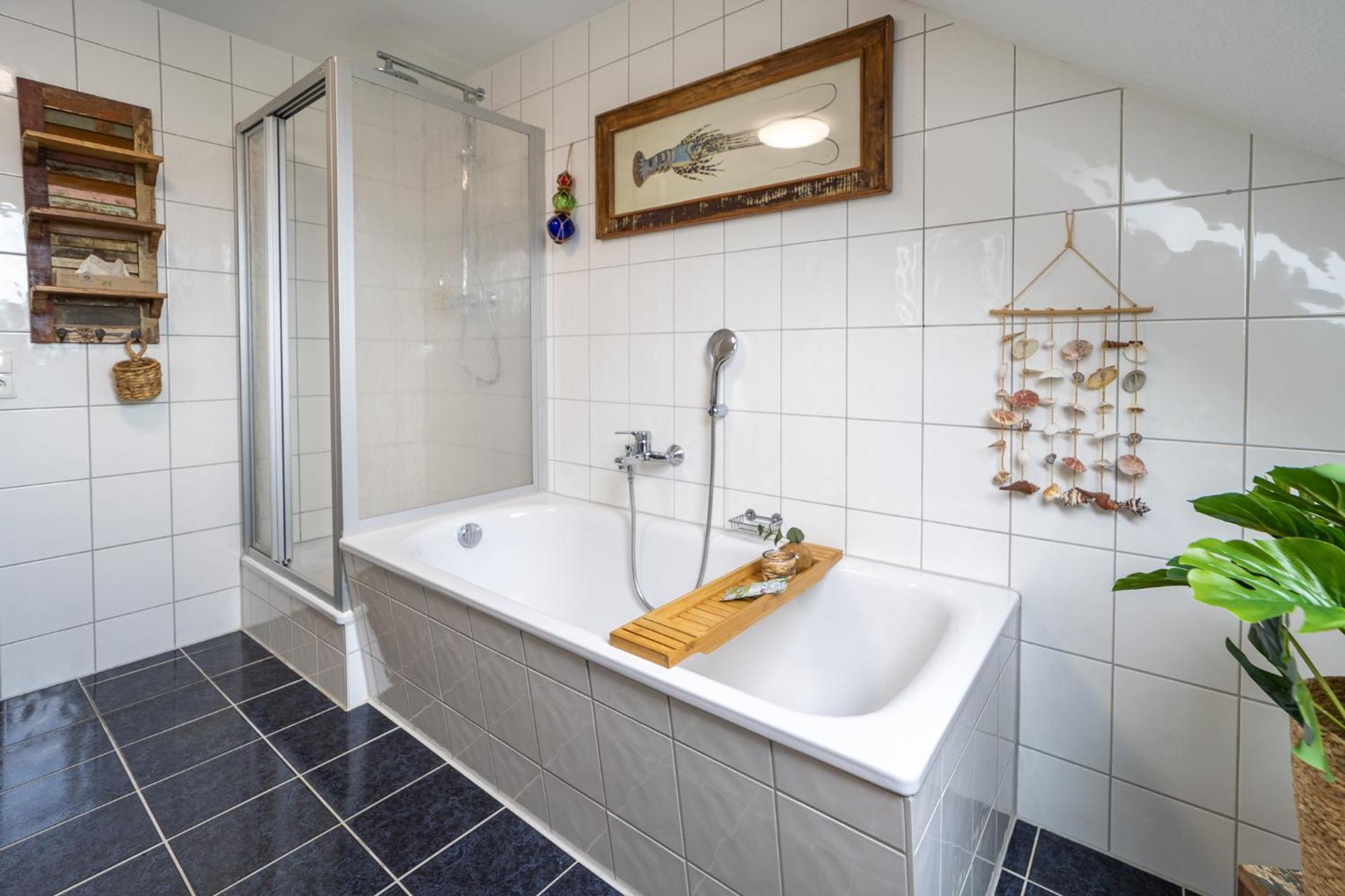 Schlossberg-Domizil Mit Weitblick - Arbeitsplatz, Balkon, Netflix, Badewanne & Yogamatte Chemnitz Dış mekan fotoğraf